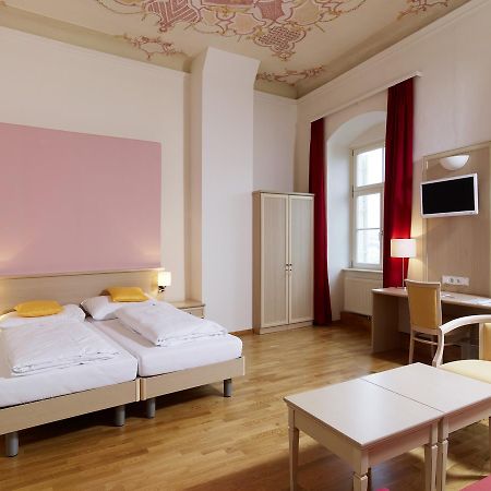 Cma Stift Ossiach Hotel Ngoại thất bức ảnh